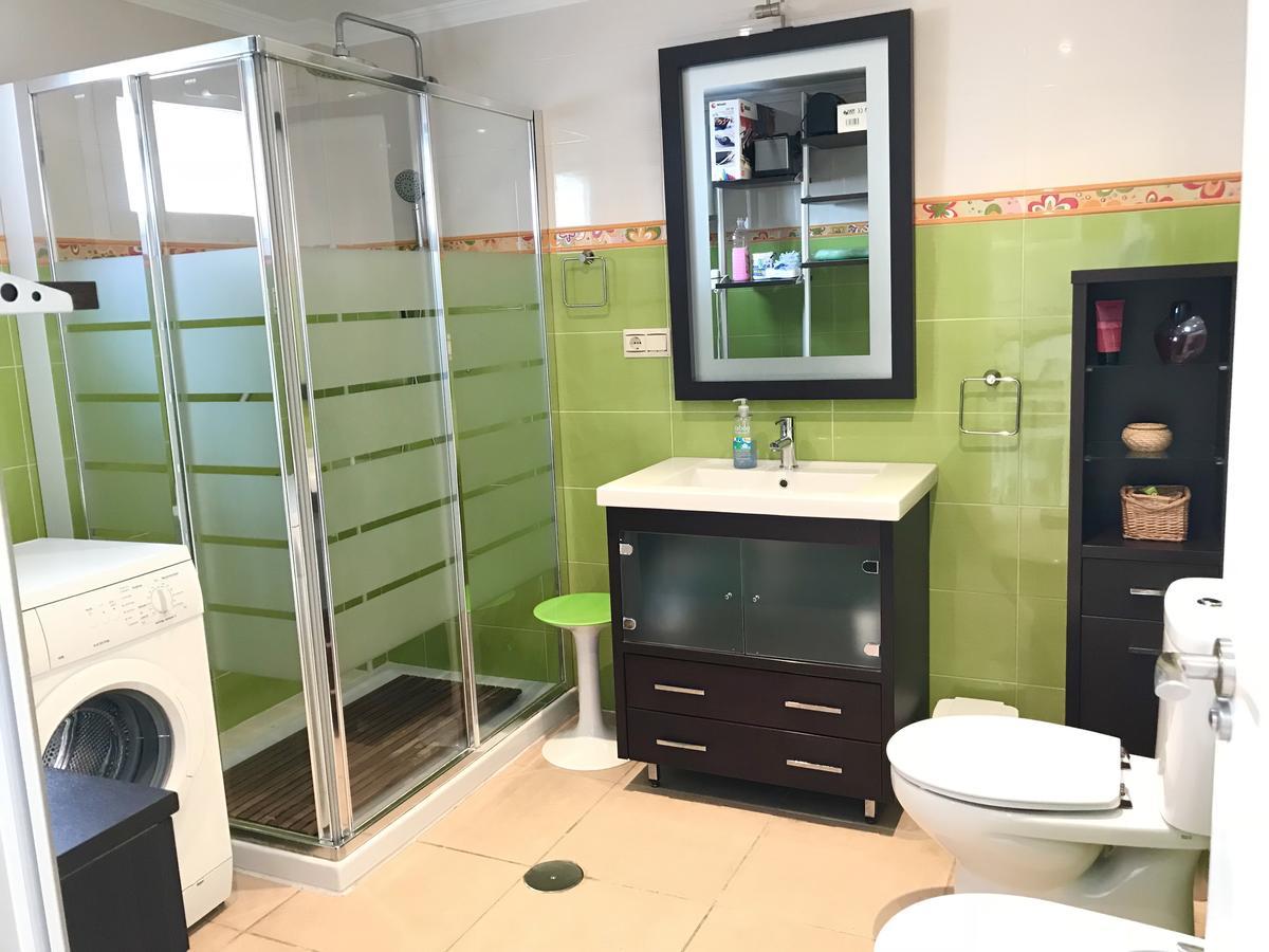 Apartamento Holidays On The Beach Torremolinos Luaran gambar
